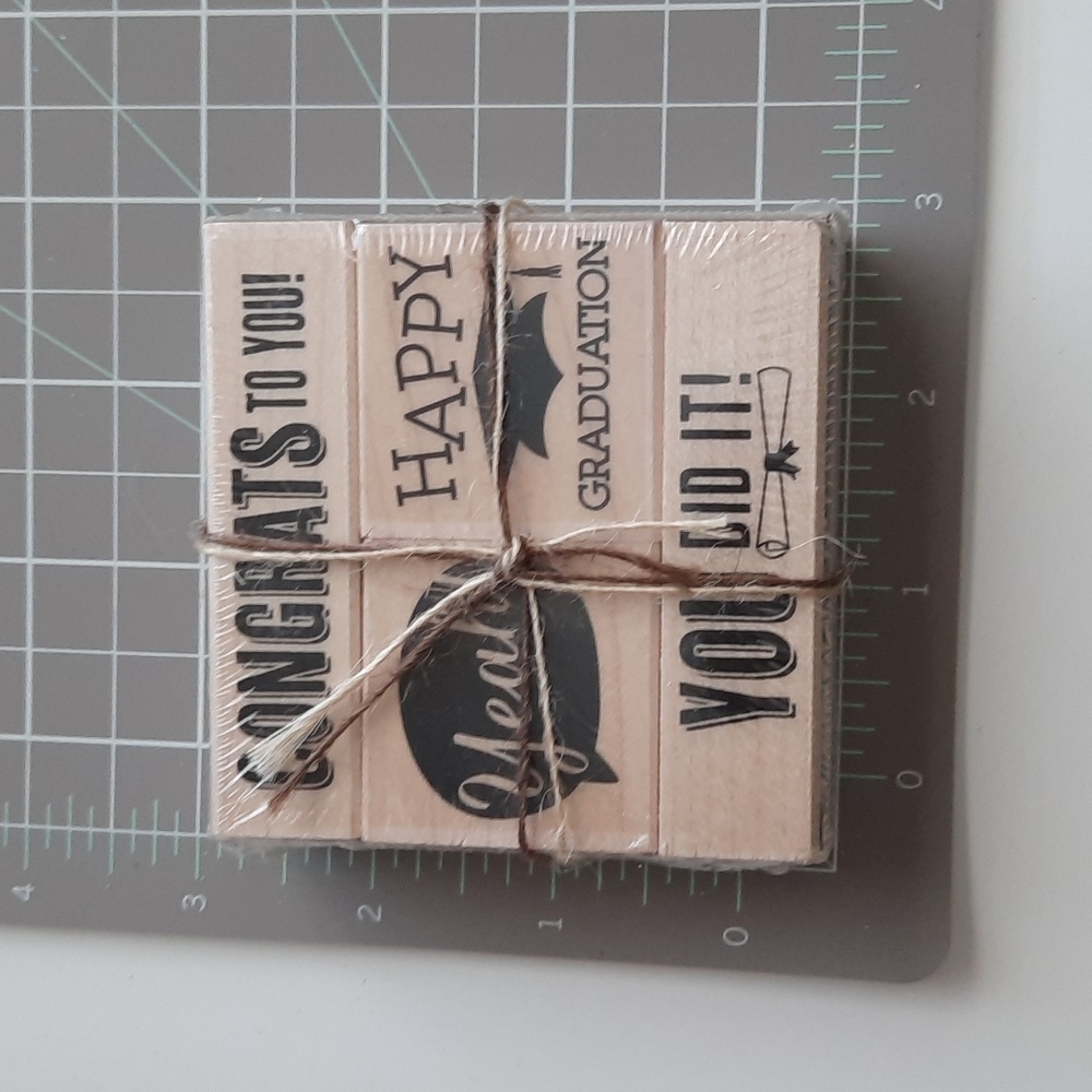 Happy Graduation Stamp set. - Picture 3 of 3